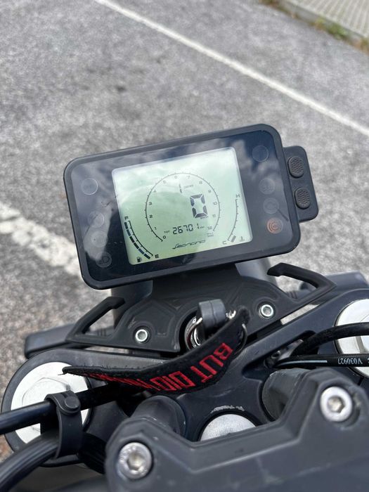 Benelli leoncino 250