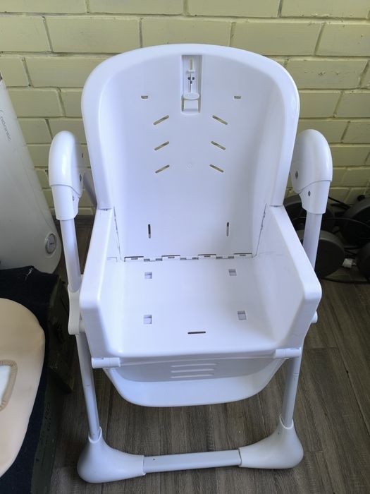 Стільчик для годування Kinderkraft Tummie Beige )