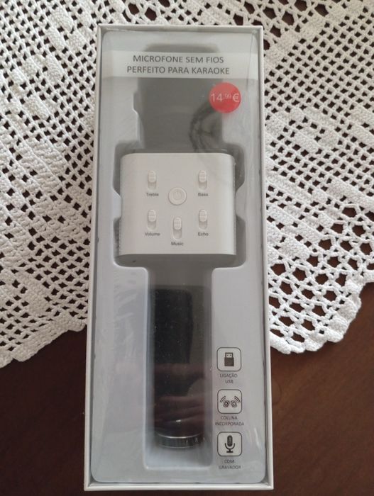 Microfone sem fio novo na cx