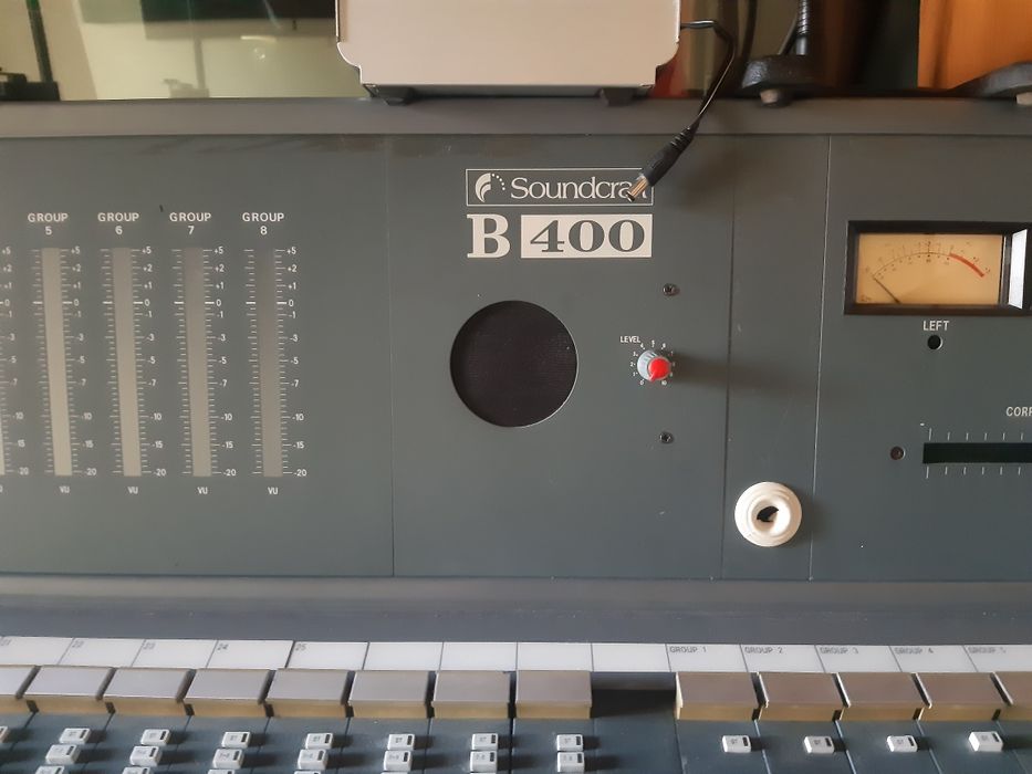 Soundcraft B400 mesa de estúdio