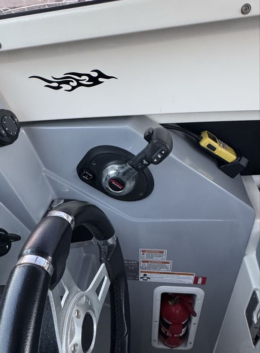 Mercury Verado 2017 de 175hp com 200h