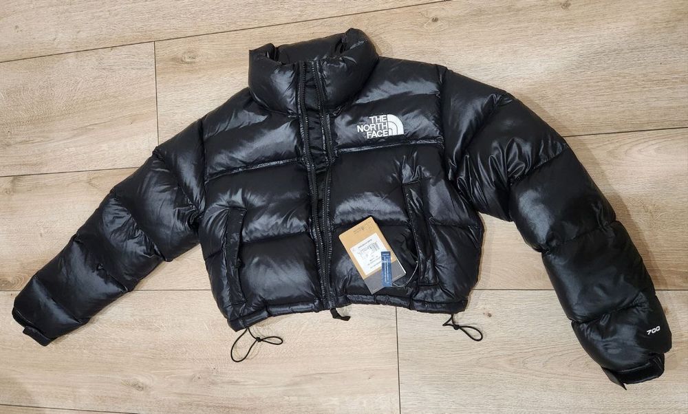 Пуховик жіночий The North Face 700