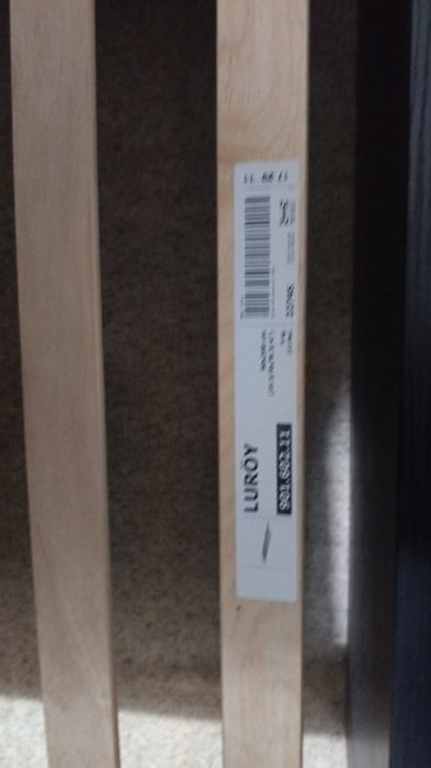 Cama IKEA Malm individual, mesa de cabeceira e cómoda da mesma linha, tudo em óptimo estado e pouco uso