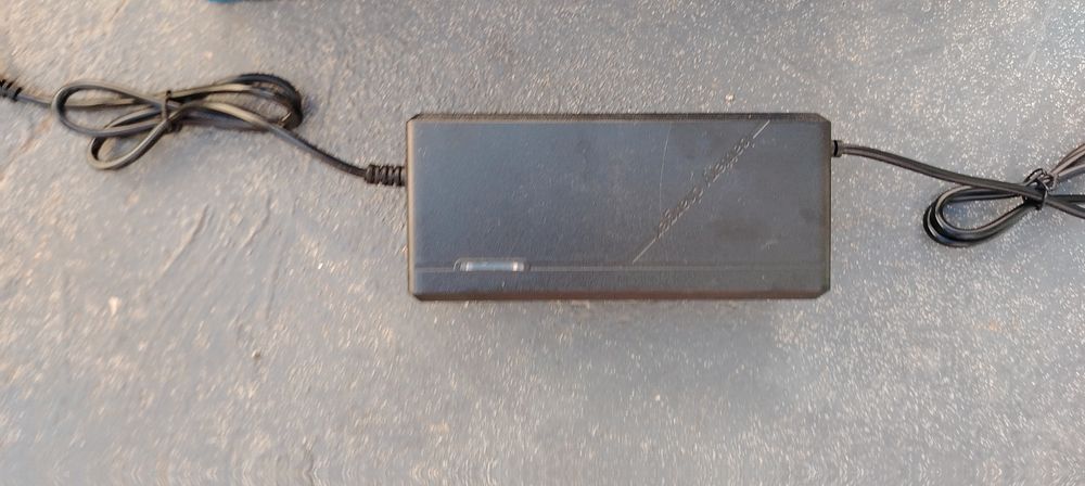 Bateria 60v  litio 10 anperes