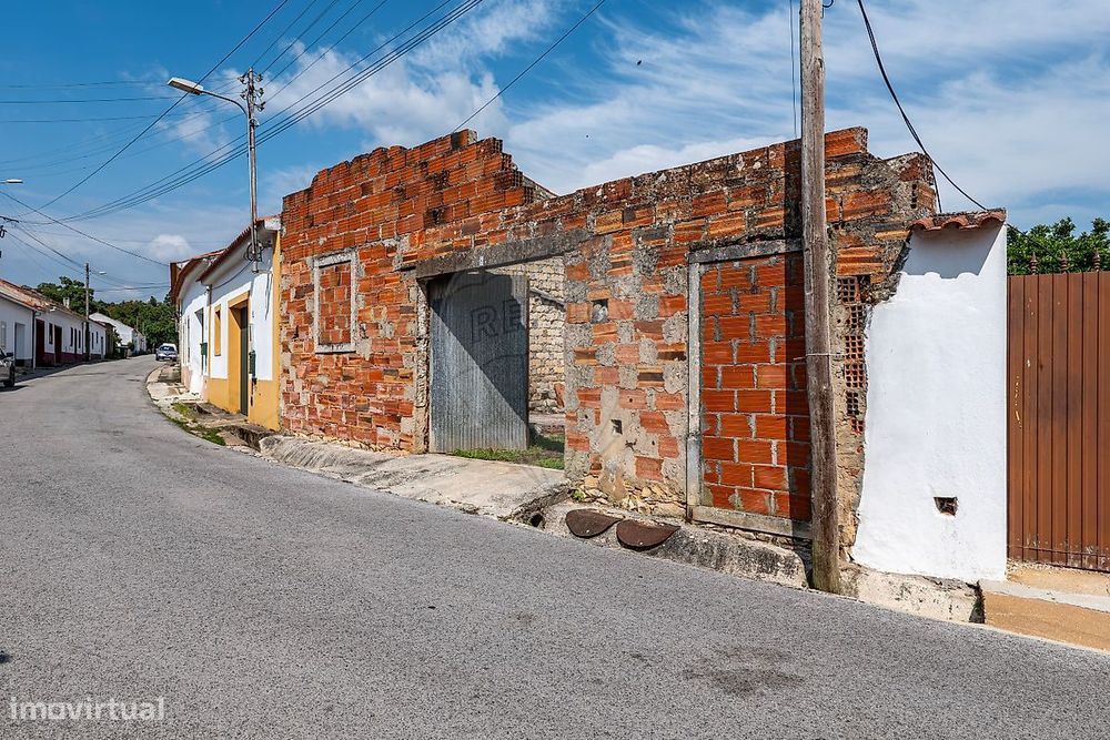 Moradia T0 para venda