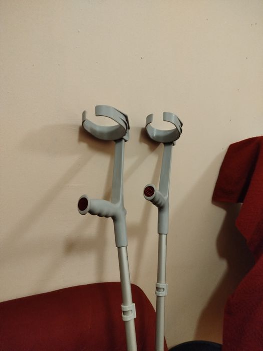 Kule łokciowe (regulowane)