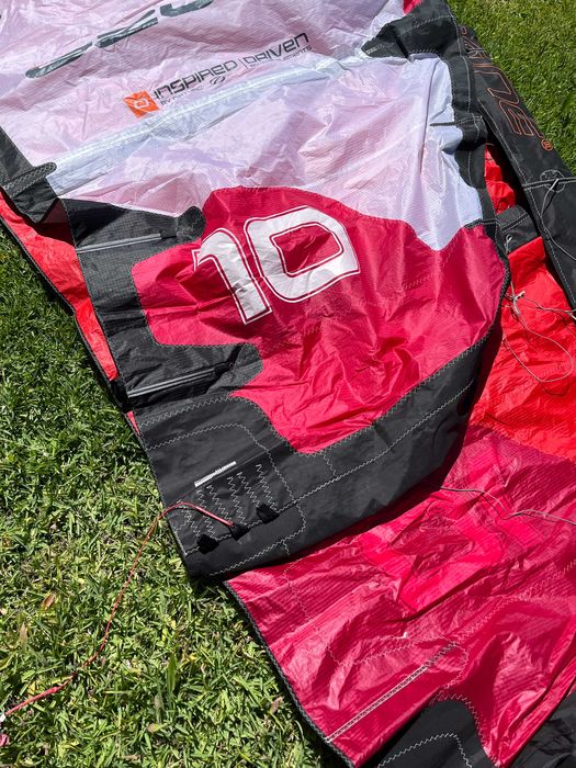 Kitesurf Ozone Enduro 10m semi-novo