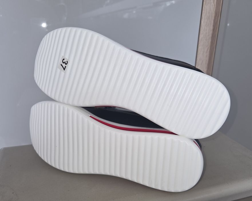 Mokasyny damskie NOWE rozm.37