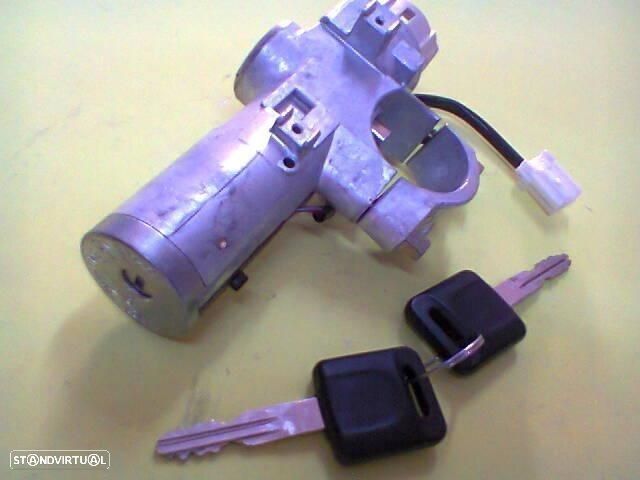 canhão de ignição novo Nissan Cabstar 2006--