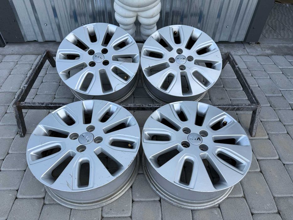 Диски Kia R16 4x100 6J ET43 Rio Hyundai Accent Mazda 2 Toyota Yaris