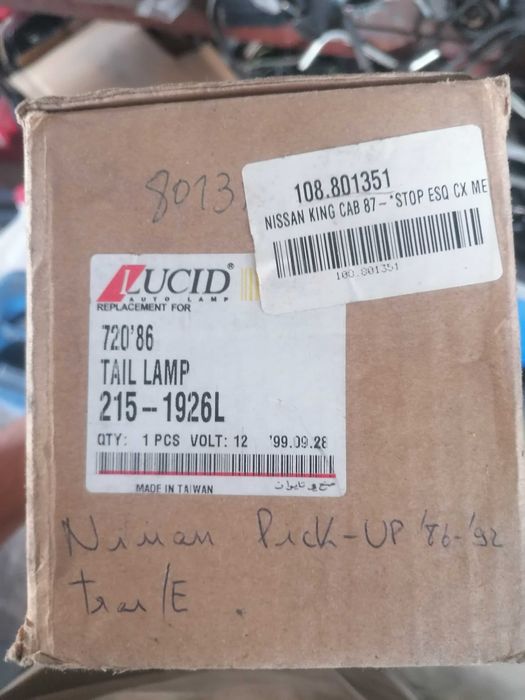 Vendo lote de faróis e farolins