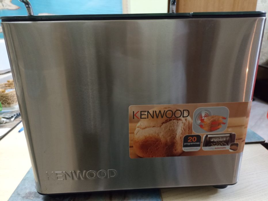 Хлiбопiчка kenwwod BM450