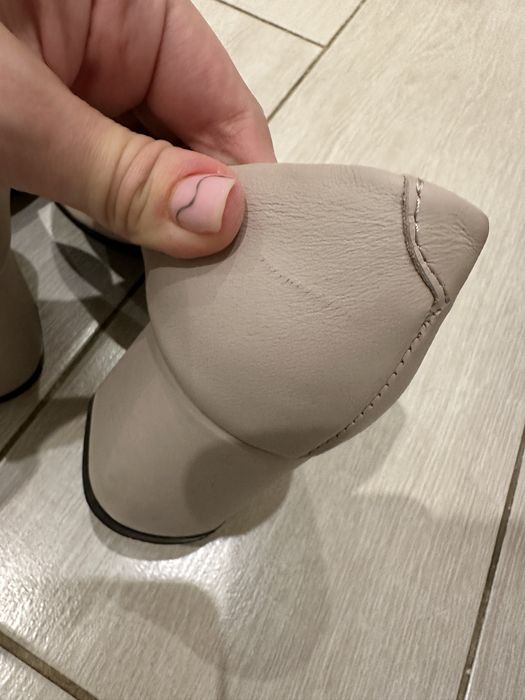 Туфлі Tutto vzuto в розмірі 38