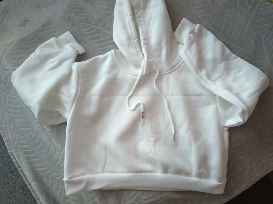 Biała bluza M Shein krótka