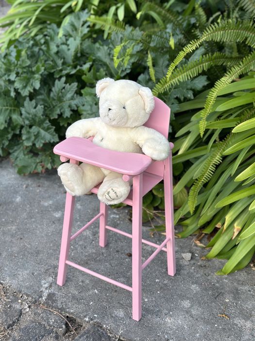 Cadeira de refeição cor-de-rosa para bonecas