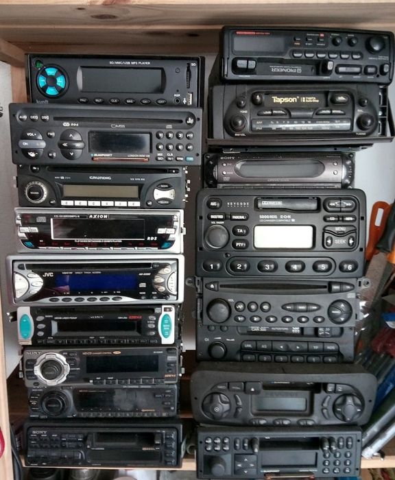 Todos+50%E2%82%AC.+Vendo+ou+troco+por+r%C3%A1dio+CD+com+usb64552292951169120