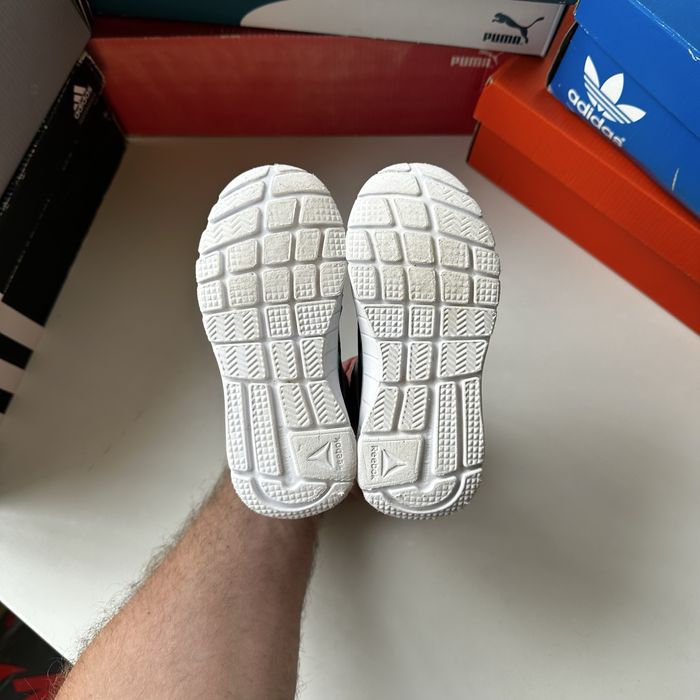 Adidas ZX кросівки чорні оригінал справжна шкіра розмі 44 черная