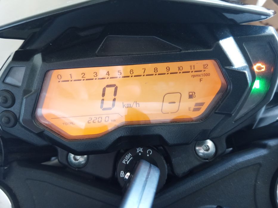 Benelli BN 125 como nova 2023