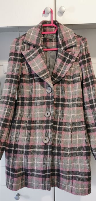 Casaco de fazenda, leve, quente e de bom toque