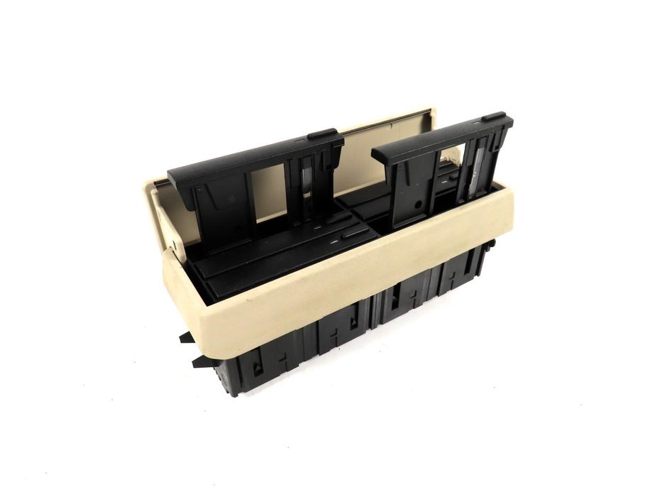 Caixa Porta-Cassetes Bmw 5 Ref: 65148350581 1986 - 1997