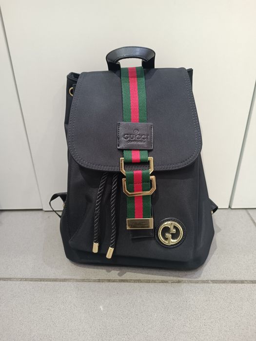 Женский рюкзак под Gucci