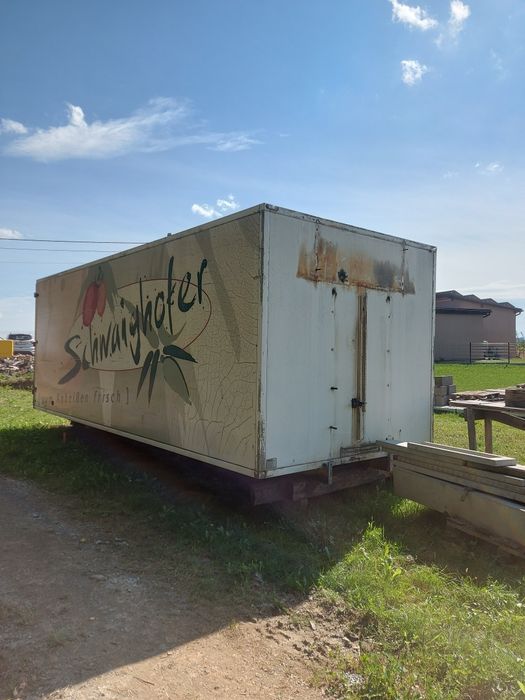 Kontener izoterma zagregatem