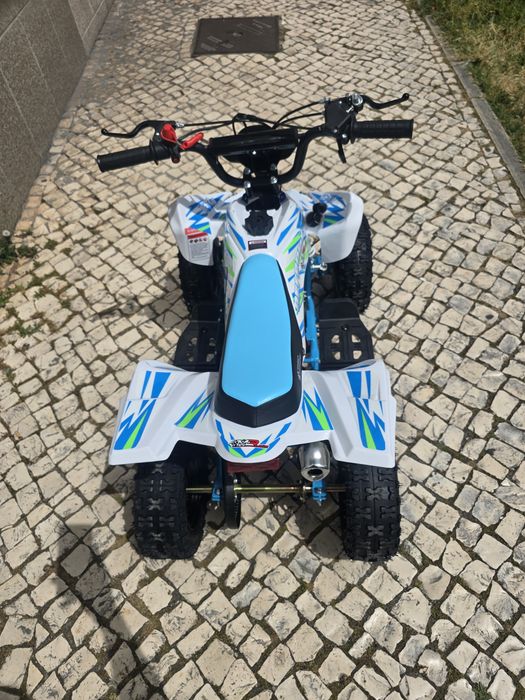 Mota 4 cilindrada 50 vários cores disponíveis novos