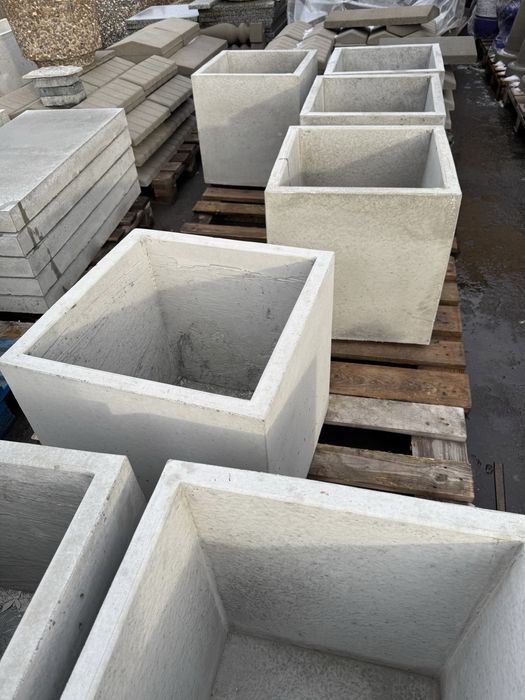 Вази бетонні " Кашпо"