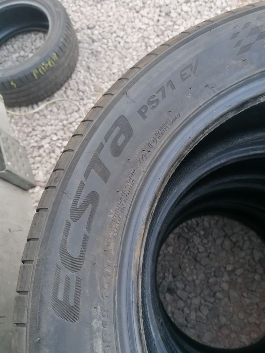 235/55/19 Kumho 2025 rok