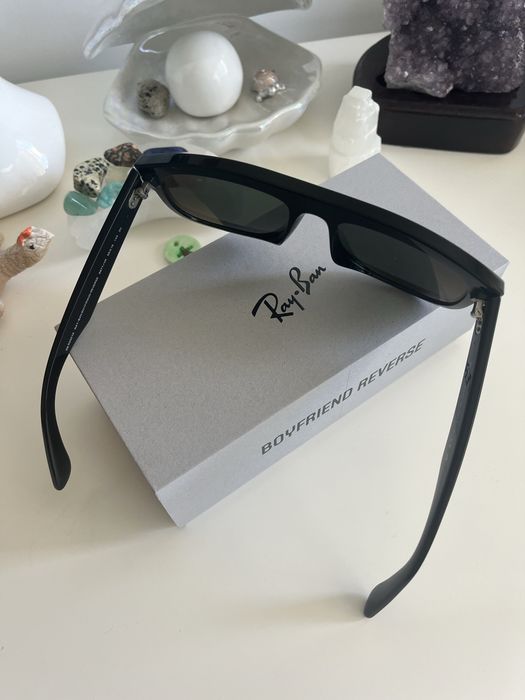 Oculos de sol Ray-Ban modelo Boyfriend Reverse em preto