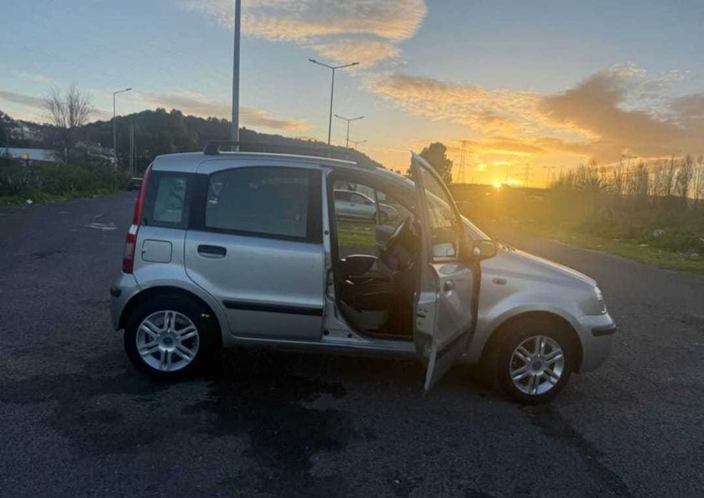 Fiat Panda 2005 em ótimo estado.