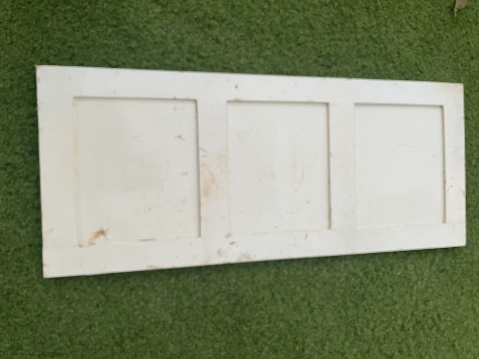 Portada de janela em madeira, antiga