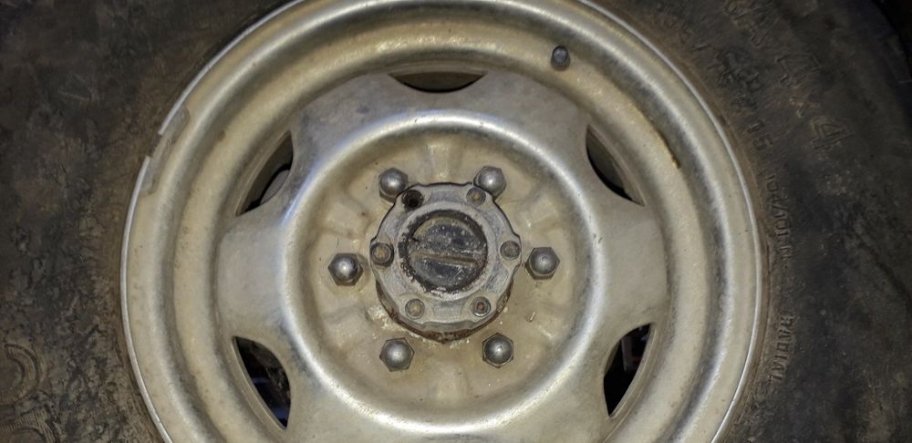 Nissan d21 4x4 todas as peças Motores bom estado locos cabeça