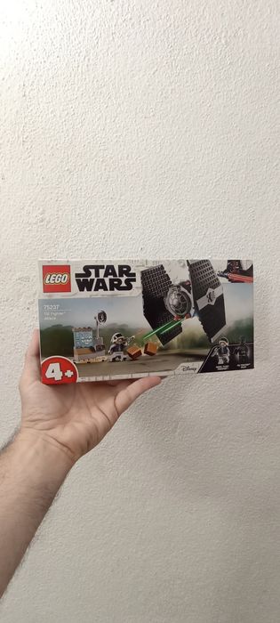 Lego 75237 - TIE Fighter Attack
