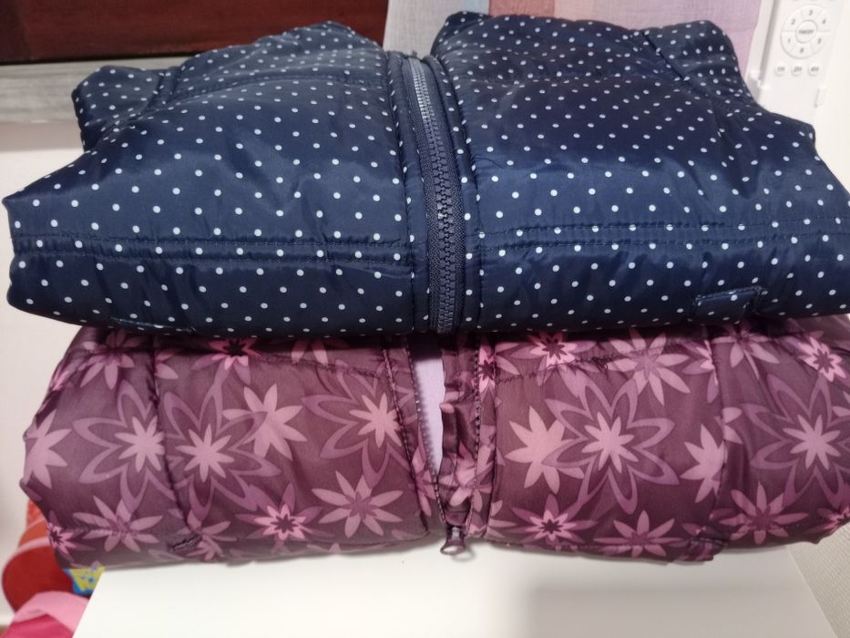 2 casacos para menina