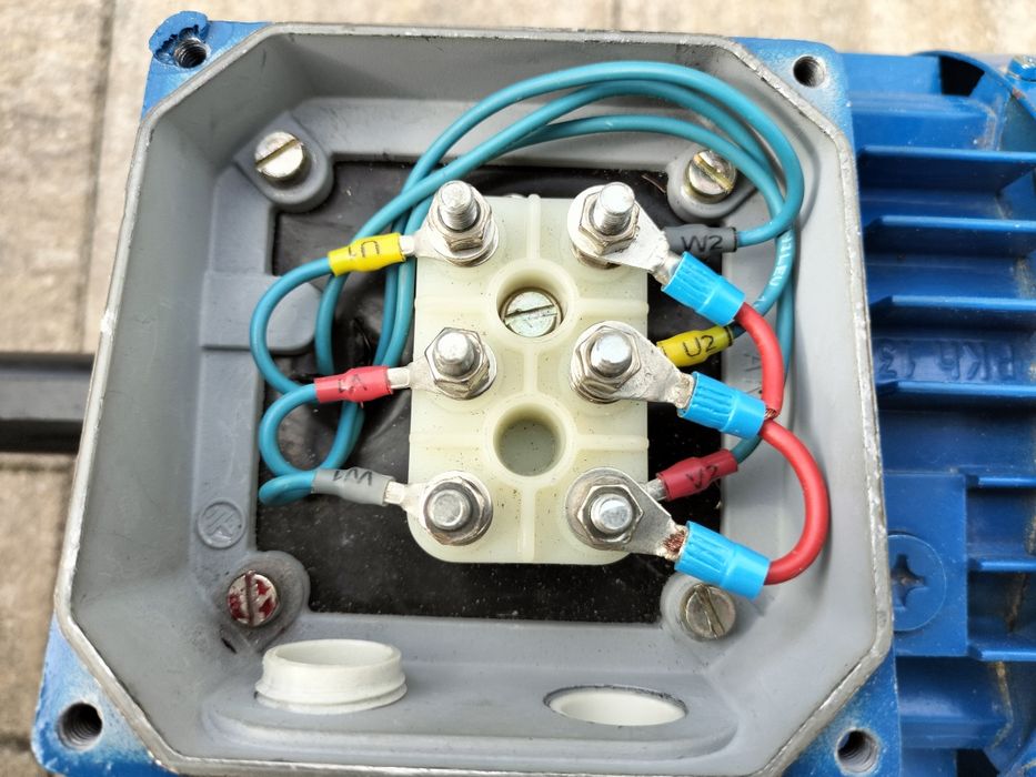 Silnik trójfazowy 1.1 kW