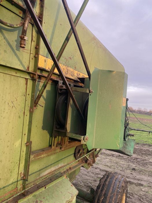 Продам комбайн John Deere 935