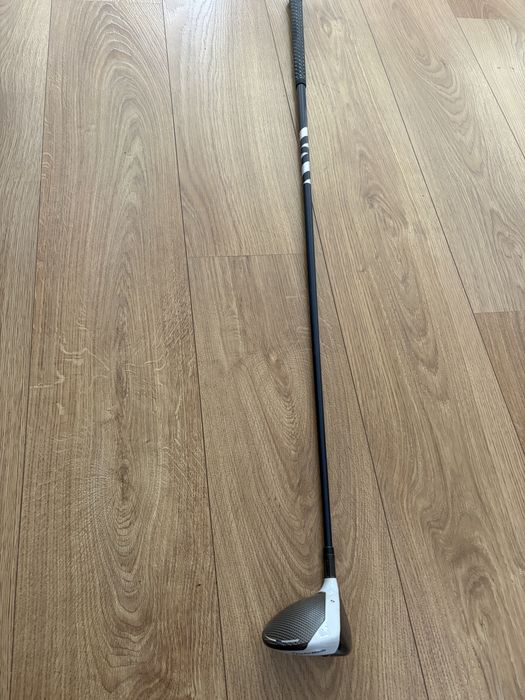 Madeira 5 TaylorMade SIM Max (18º) - Vareta Regular
