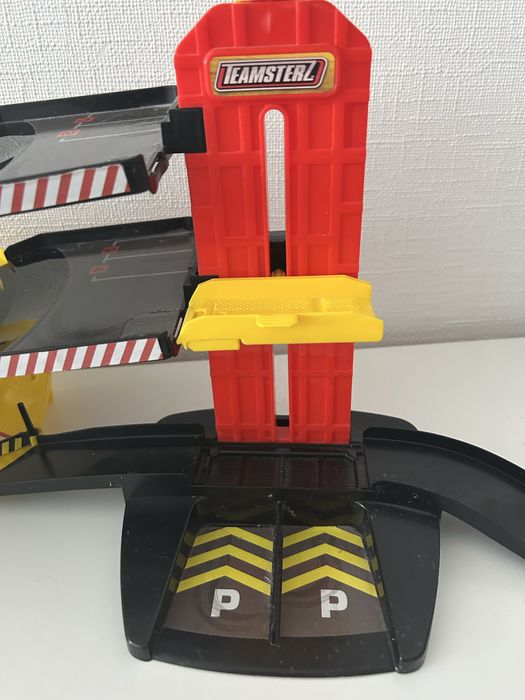 Іграшка Паркінг для машинок