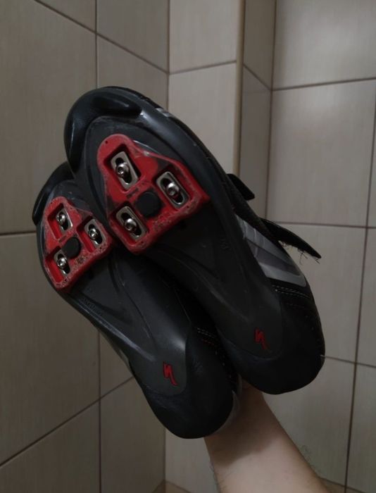 buty kolarskie szosowe 41 Specialized sport RD czarne classic sport re