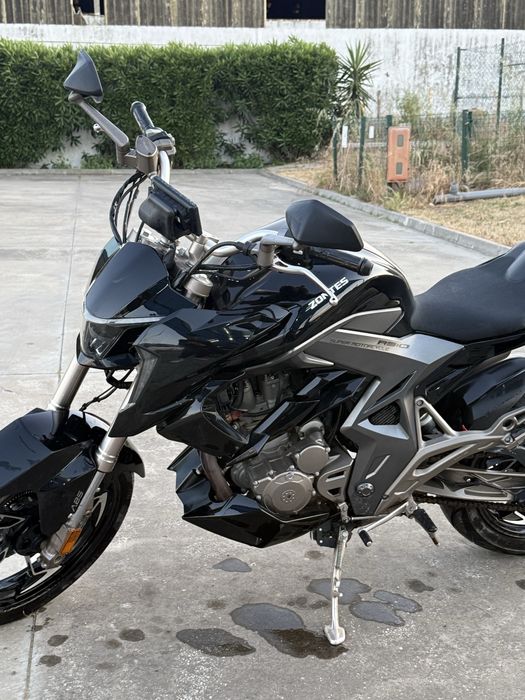 Zontes 310R 2021 | 4.000 km | Excelente Estado