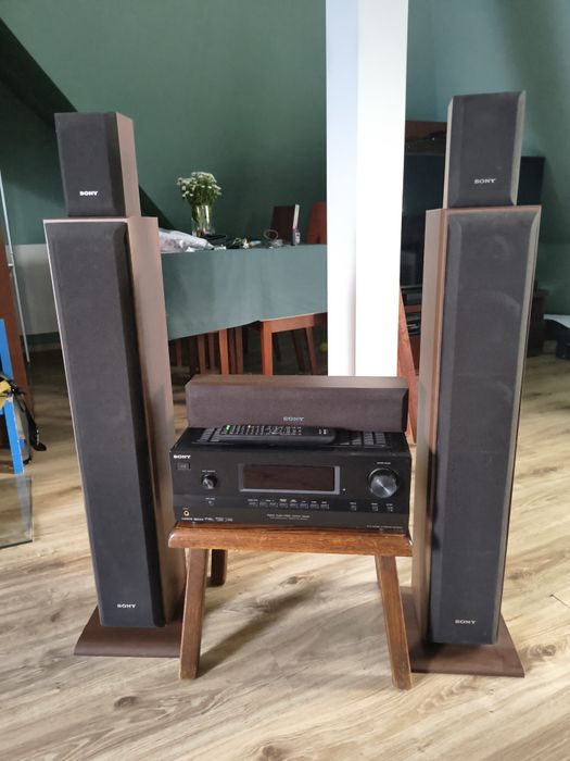 Zestaw kina domowego SONY STR-DH 500