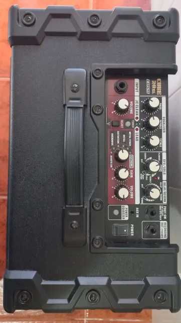 Guitarra Harley Benton Progressive Line + Amplificador Cube 20 XL