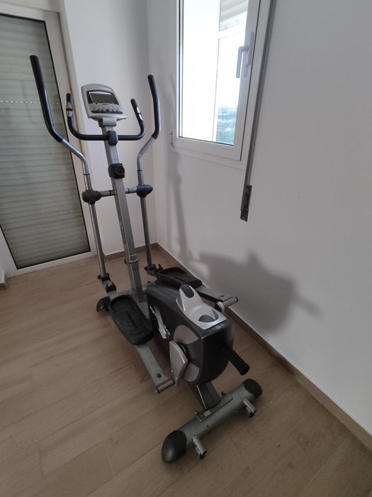 Bicicleta elíptica BH