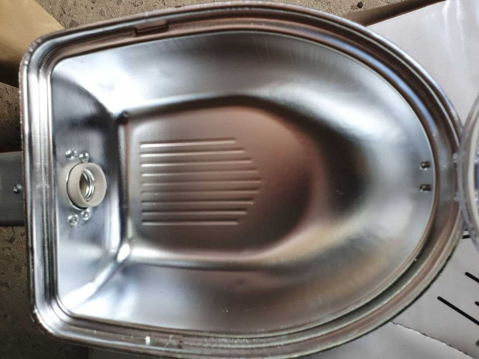 Світильник консольний вуличний НКУ LE-metall E27