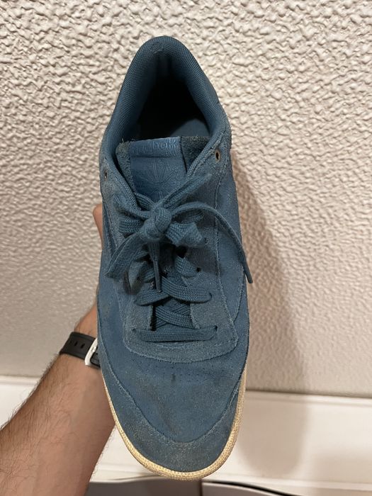 Reebok classic x montana cans