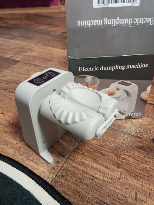 Elektryczna maszynka do robienia pierogów