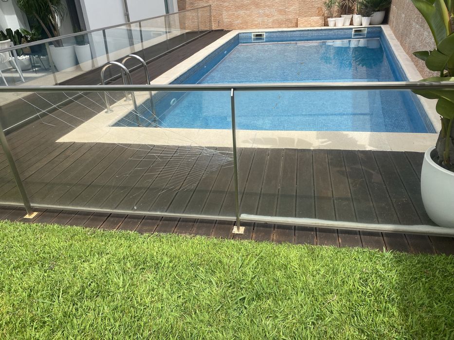 Proteção para piscina