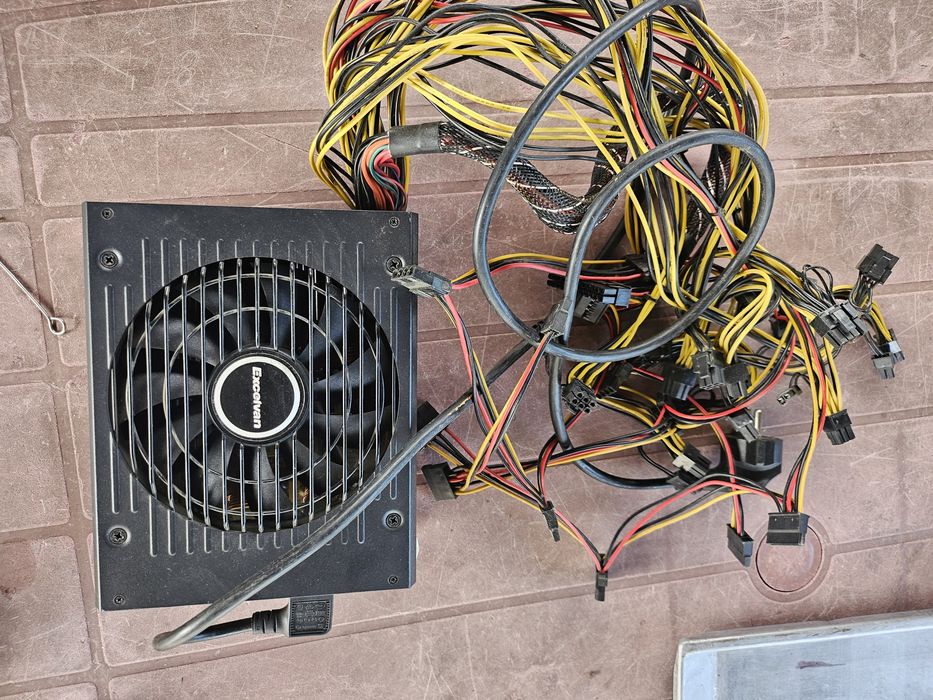 Zasilacz ATX 1300 W excelvan