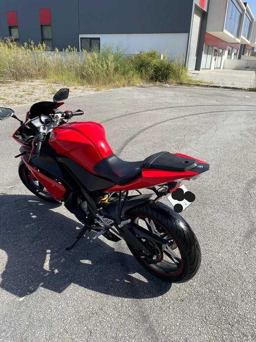 Yamaha YZF R125 2009